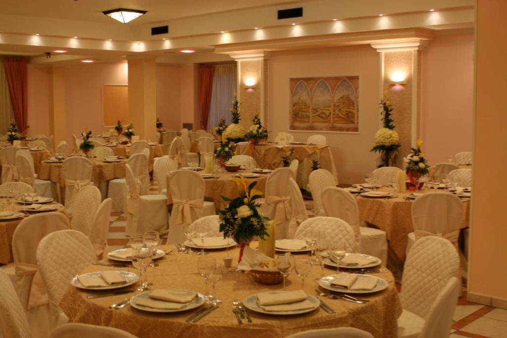 Hotel Gaudio Longobardi Luaran gambar