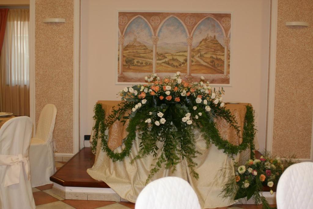 Hotel Gaudio Longobardi Luaran gambar