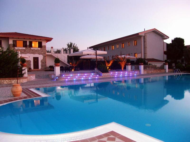 Hotel Gaudio Longobardi Luaran gambar